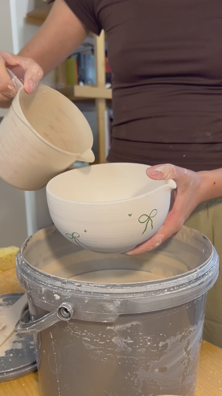 Handmade Bows Matcha Bowl